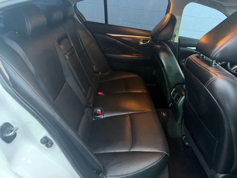 Used 2014 INFINITI Q50 Premium w/ Technology Package image 14