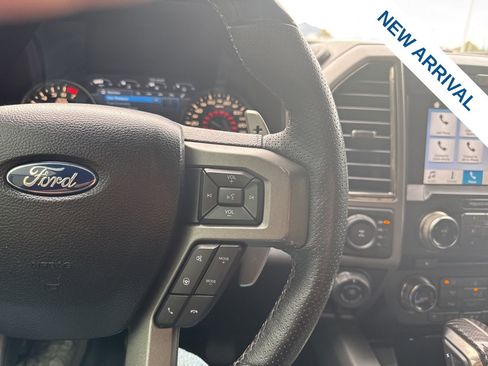 Used 2018 Ford F150 Raptor w/ Equipment Group 802A Luxury image 22