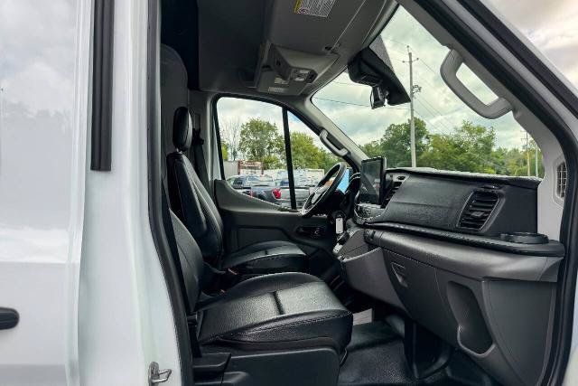 Certified 2023 Ford E-Transit 148 High Roof Extended RWD image 11