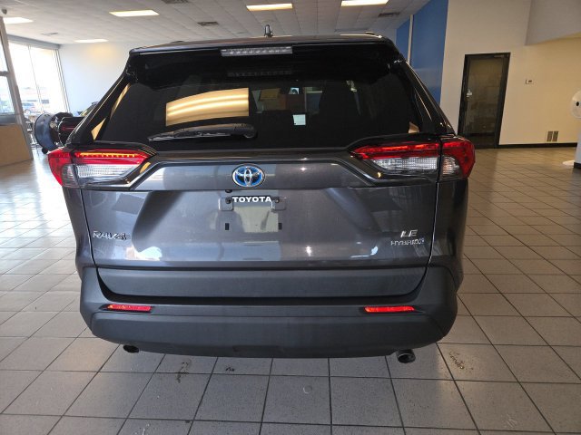 Used 2023 Toyota RAV4 LE AWD/4WD image 7