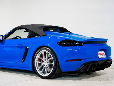 Used 2023 Porsche 718 Boxster Spyder image 35