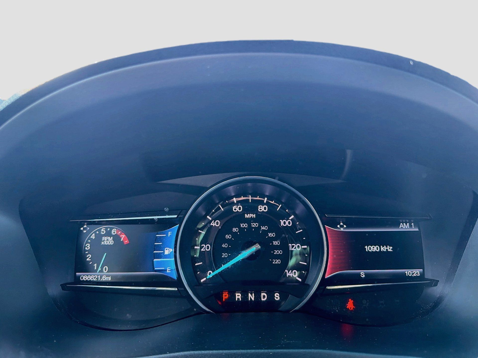 Used 2016 Ford Explorer XLT FWD image 16