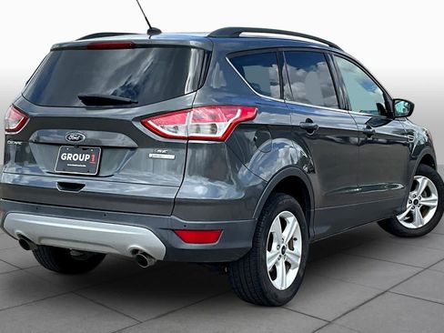 Used 2016 Ford Escape SE w/ SE Leather Comfort Package FWD image 12