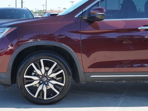 Used 2019 Honda Pilot Elite image 10