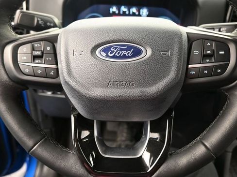 Used 2024 Ford Ranger Lariat AWD/4WD image 10