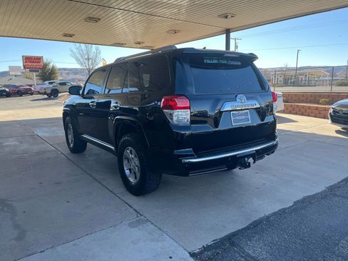 Used 2013 Toyota 4Runner Limited image 3