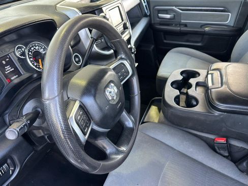 Used 2019 RAM 2500 Big Horn AWD/4WD image 10