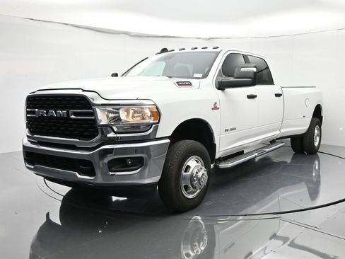 Used 2024 RAM 3500 Big Horn image 1