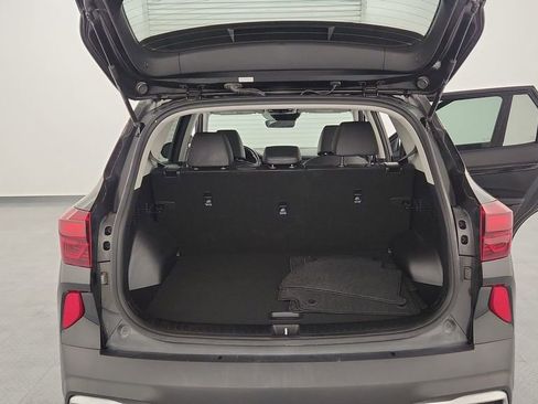 Used 2023 Kia Seltos EX image 26