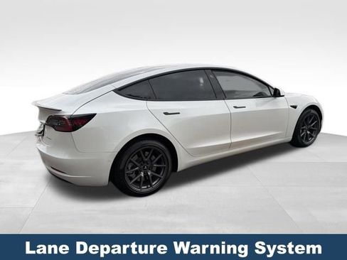 Used 2022 Tesla Model 3 Long Range image 6