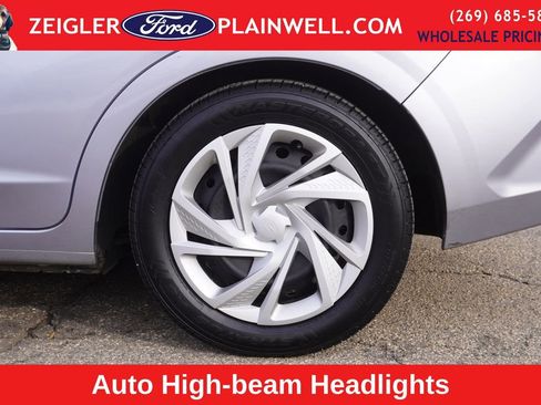 Used 2024 Subaru Impreza 2.0i image 9