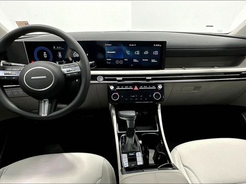 Used 2025 Hyundai Tucson SEL image 18