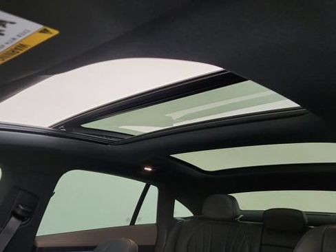 Used 2023 Mercedes-Benz EQE 500 4MATIC Sedan image 91