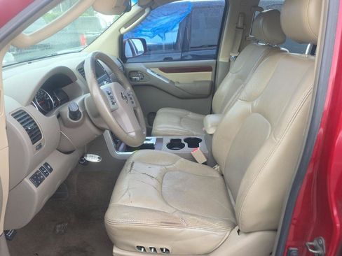 Used 2009 Nissan Pathfinder LE AWD/4WD image 7