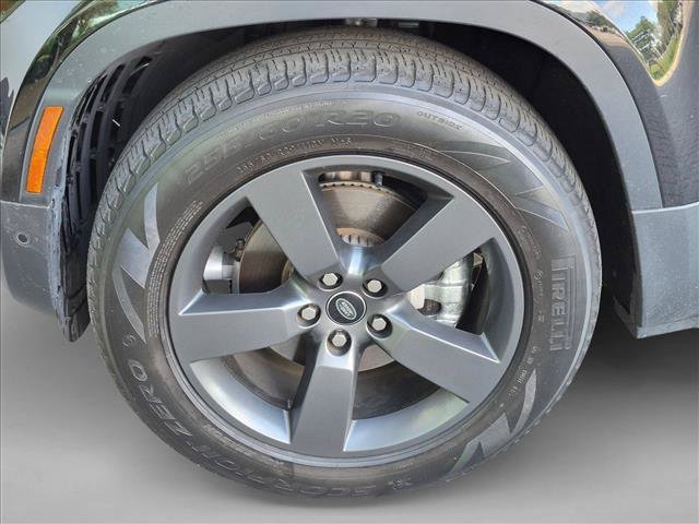 Used 2024 Land Rover Defender 110 S AWD/4WD image 21