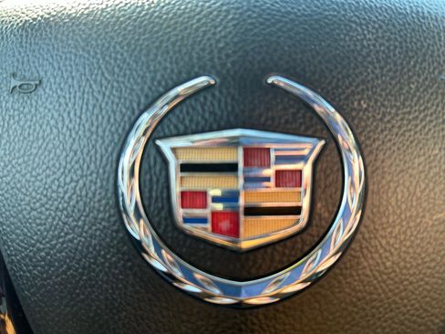 Used 2015 Cadillac SRX Luxury w/ Driver Awareness Package image 21