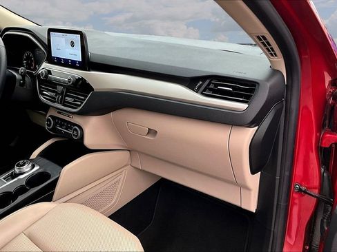 Used 2020 Ford Escape SEL image 27