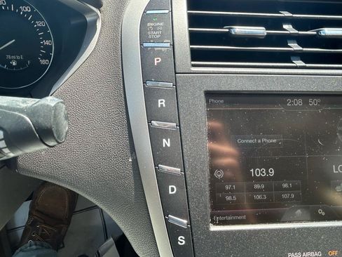 Used 2016 Lincoln MKZ AWD w/ Equipment Group 200A Select image 26