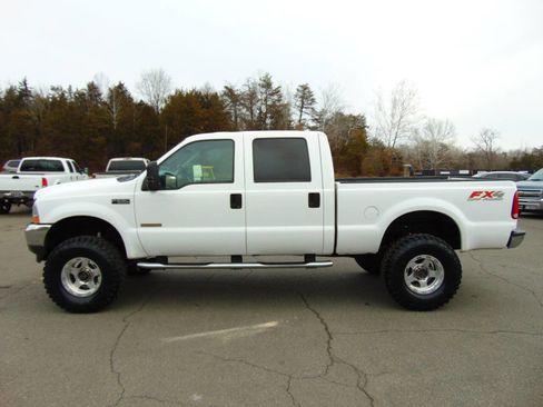 Used 2004 Ford F250 XLT image 25