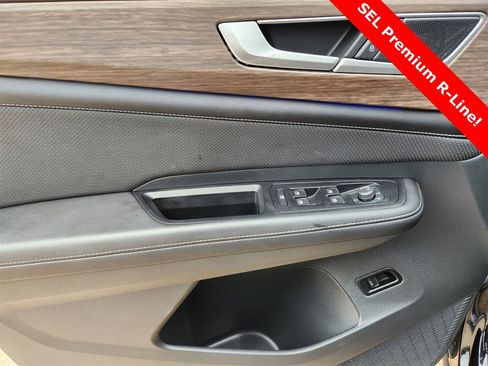 Used 2025 Volkswagen Atlas SEL Premium R-Line image 24