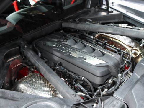 Used 2022 Chevrolet Corvette Stingray Premium Cpe w/ Z51 Performance Package RWD image 11