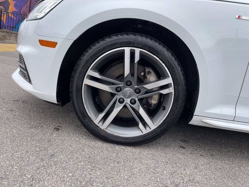 Used 2018 Audi A4 2.0T Premium Plus w/ Premium Plus Package AWD/4WD image 9