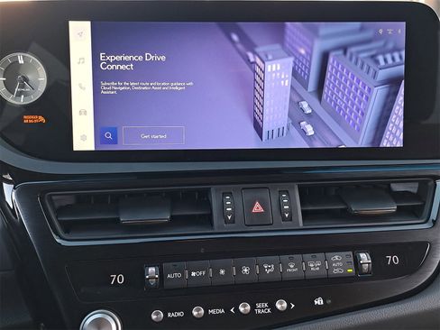 Used 2023 Lexus ES 350 w/ Premium Package image 24