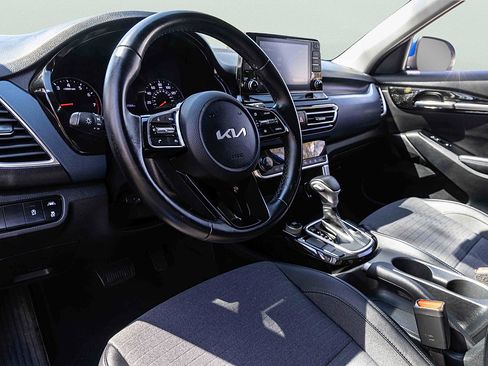 Used 2023 Kia Seltos S image 8