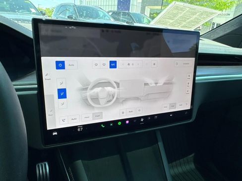 Used 2024 Tesla Model X AWD/4WD image 15