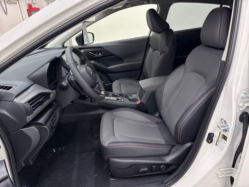 New 2026 Subaru Crosstrek 2.5i Limited w/ Crosstrek Mirror Package image 13