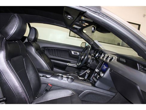 Used 2023 Ford Mustang Premium image 16