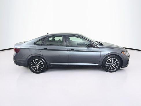 Used 2025 Volkswagen Jetta Sport FWD image 10