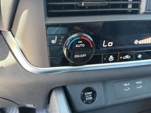 New 2026 Nissan Rogue SV w/ Cold Weather Package FWD image 27