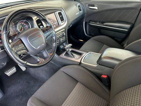 Used 2022 Dodge Charger R/T image 10