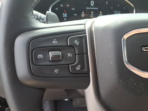Used 2024 GMC Sierra 1500 Denali w/ Technology Package AWD/4WD image 21