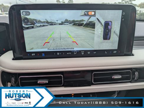 New 2026 Lincoln Aviator 2WD w/ Jet Appearance Package image 26