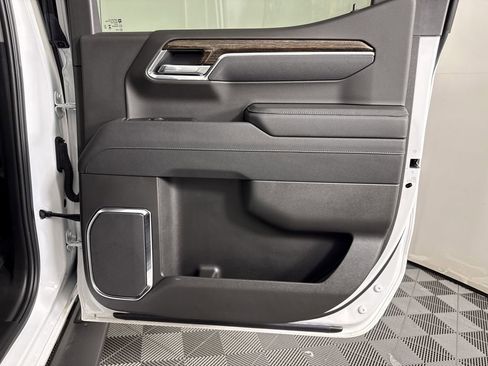 New 2025 GMC Sierra 1500 Elevation w/ Elevation Premium Package image 14
