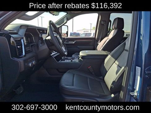 New 2026 GMC Sierra 2500 Denali w/ Denali Reserve Package AWD/4WD image 15