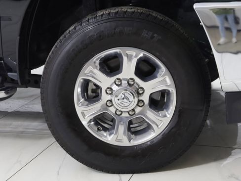 Used 2024 RAM 2500 Big Horn w/ Bed Utility Group image 12