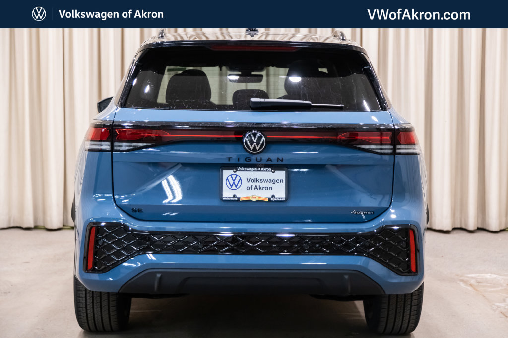 New 2026 Volkswagen Tiguan SE R-Line AWD/4WD image 4