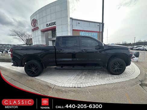 Used 2025 Chevrolet Silverado 1500 LT Trail Boss w/ LT Trail Boss Premium Package image 1