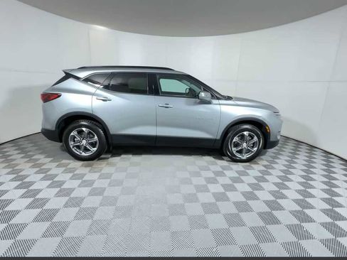 Certified 2024 Chevrolet Blazer LT image 9