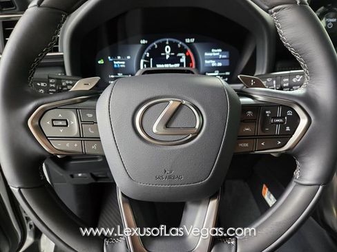 New 2026 Lexus LX 700h Luxury image 17