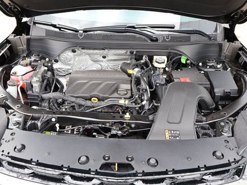 New 2026 Chevrolet Trax RS FWD image 37
