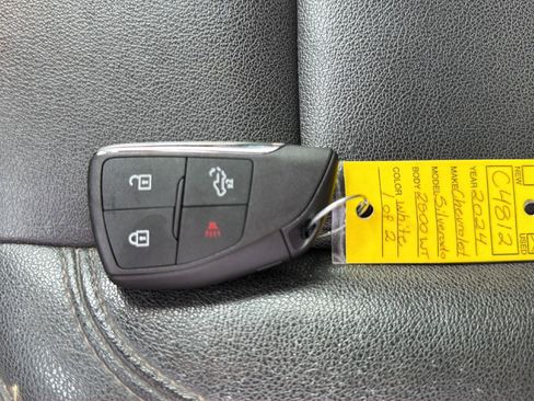 Used 2024 Chevrolet Silverado 2500 W/T w/ WT Convenience Package AWD/4WD image 19