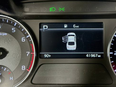 Used 2024 Kia Forte LX FWD image 14