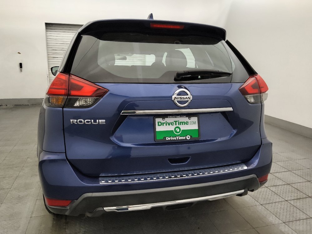Used 2017 Nissan Rogue S FWD image 6