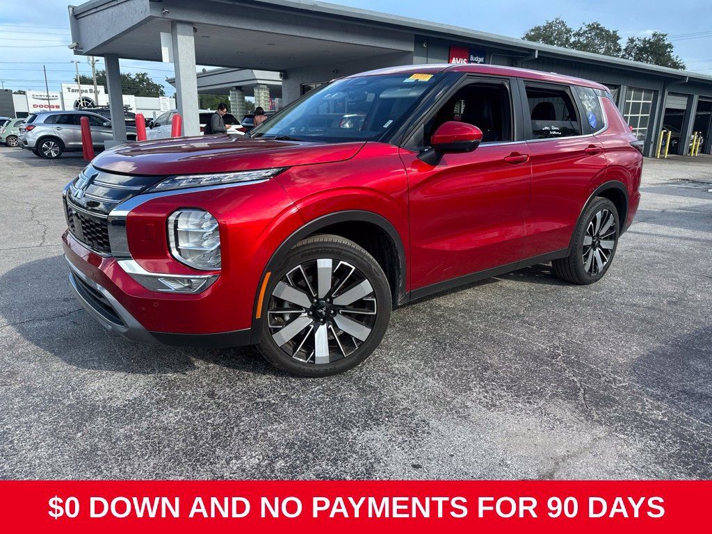 Used 2025 Mitsubishi Outlander SE AWD/4WD image 1