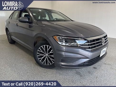 Used 2019 Volkswagen Jetta SE FWD image 1