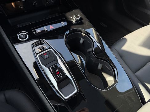 Used 2025 Audi A5 2.0T Premium w/ Convenience Package image 18